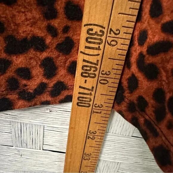 Torrid Supersoft Knit Animal Print Top Lace Detail Sleeves Whimsigoth plus size - Picture 8 of 10